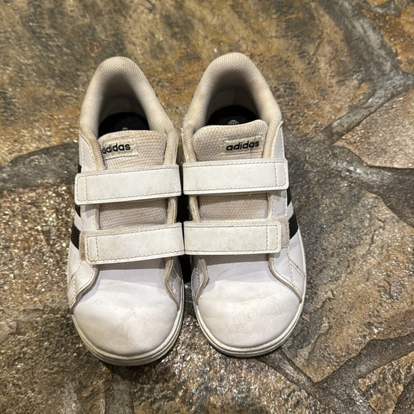 Adidas Kids White and Black Velcro Sneakers 11 - Picture 2 of 6